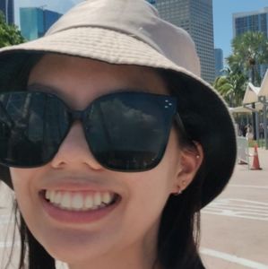 Meet your Posher, Lizi